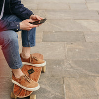 Men's Sportive Shoes - Classic Design in Light Brown and White