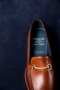 Barker Men's Leather Oxford Shoes - Classic Wingtip Design